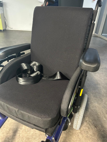 Обсервер Стандарт Юниор, ширина сиденья 38 см (с подушками 35 см) фото 2