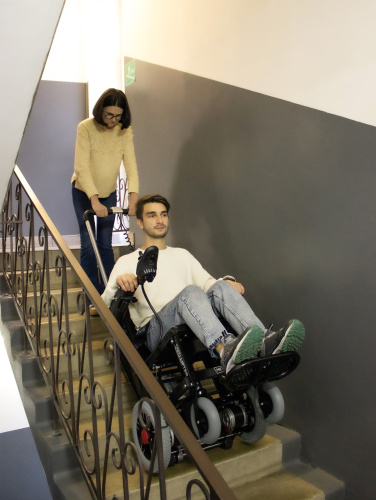 Lifter 2 Коляска с эл. приводом с интегрир.лестн.гусеничным подъемником