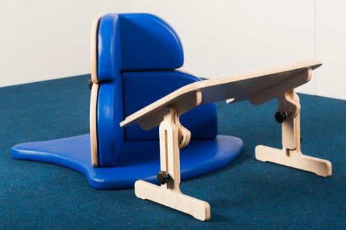 Стул угловой напольный в комплекте с подкатным столиком фото 2