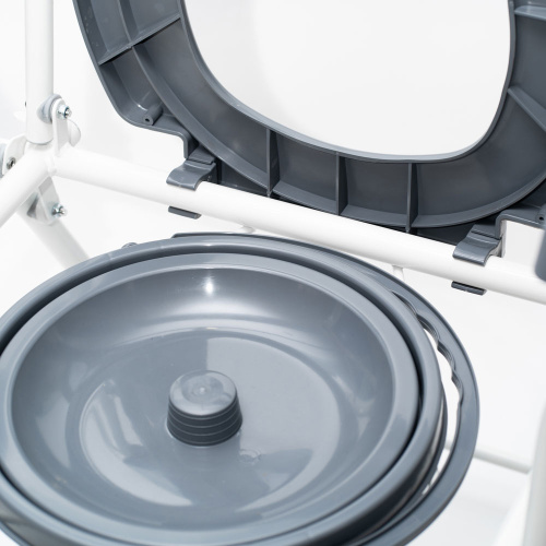 Кресло - стул с санитарным оснащением Barry WC 600w (бел) фото 3